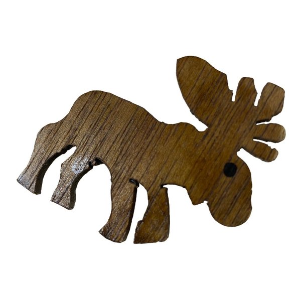 Moose Deer Vintage Wood Cutout Pin Brooch Animal Likeness - Picture 1 of 6